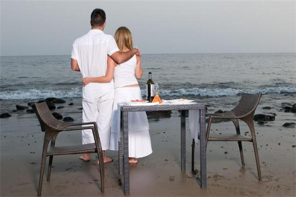 男朋友玩氣假分手的表現 男朋友假分手怎么挽回 男朋友玩氣假分手的表現 男朋友假分手怎么挽回