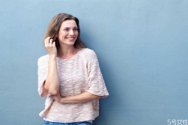 中年女性的魅力在哪里 中年女性魅力的表現(xiàn)有什么 中年女性的魅力在哪里 中年女性魅力的表現(xiàn)有什么