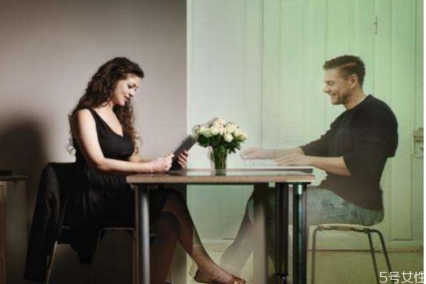 異地戀為什么容易分手 異地戀容易分手的原因 異地戀為什么容易分手 異地戀容易分手的原因