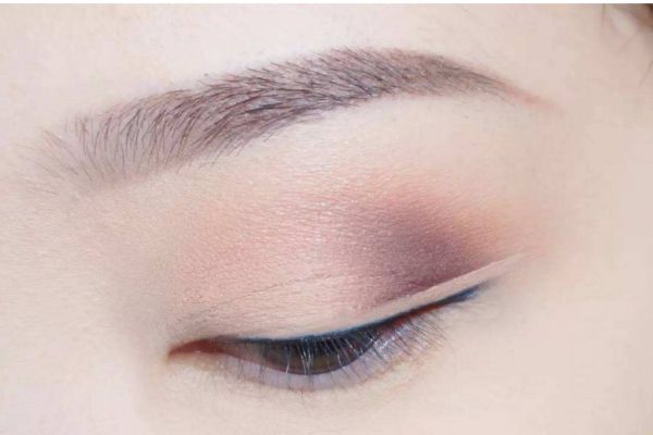 如何正確選擇眼影 選擇眼影的方法 如何正確選擇眼影 選擇眼影的方法