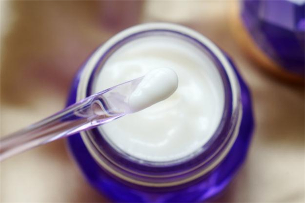 歐珀萊小紫鉆眼霜成分 歐珀萊小紫鉆眼霜孕婦能用嗎 歐珀萊小紫鉆眼霜成分 歐珀萊小紫鉆眼霜孕婦能用嗎