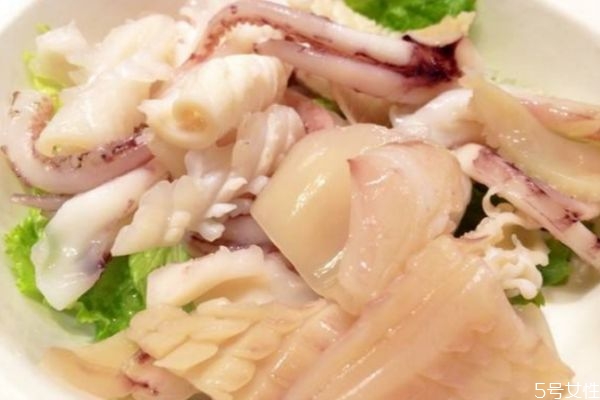 魷魚(yú)的處理方法 魷魚(yú)應(yīng)該怎么處理 魷魚(yú)的處理方法 魷魚(yú)應(yīng)該怎么處理