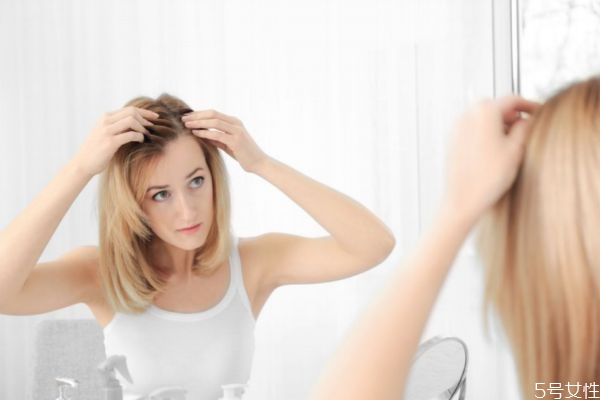 減肥節(jié)食會不會掉頭發(fā) 節(jié)食減肥會造成掉頭發(fā)嗎 減肥節(jié)食會不會掉頭發(fā) 節(jié)食減肥會造成掉頭發(fā)嗎