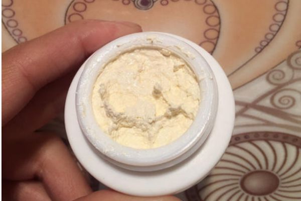 貴婦膏可以補(bǔ)水嗎 貴婦膏有補(bǔ)水的功效嗎 貴婦膏可以補(bǔ)水嗎 貴婦膏有補(bǔ)水的功效嗎