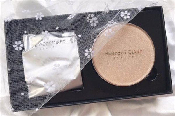 完美日記牛奶肌氣墊色號選擇 完美日記牛奶肌氣墊最白色號 完美日記牛奶肌氣墊色號選擇 完美日記牛奶肌氣墊最白色號