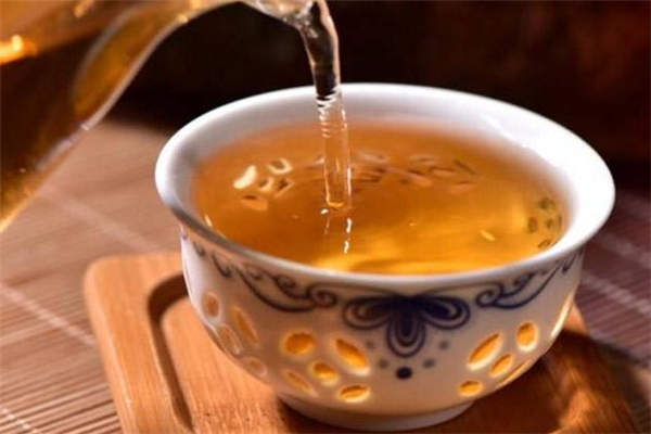 丁香茶適合什么季節(jié)喝 丁香茶能和菊花一起泡水喝嗎 丁香茶適合什么季節(jié)喝 丁香茶能和菊花一起泡水喝嗎