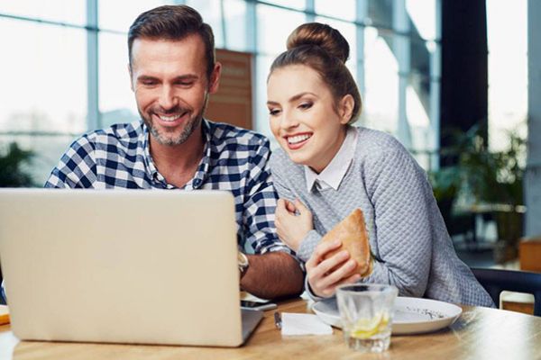 怎么給出軌老公發(fā)短信 老公不回家發(fā)什么信息 怎么給出軌老公發(fā)短信 老公不回家發(fā)什么信息