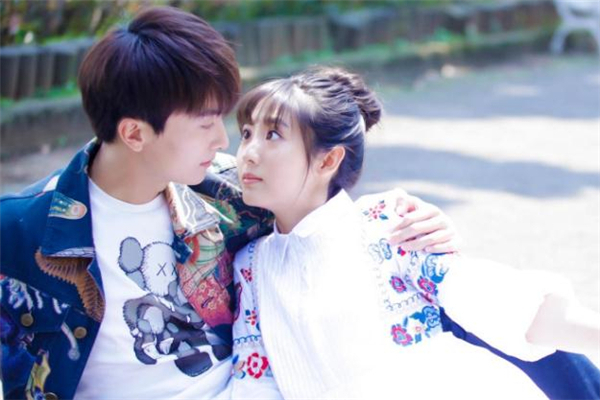 游樂(lè)場(chǎng)約會(huì)玩什么項(xiàng)目好 游樂(lè)場(chǎng)約會(huì)需要注意什么 游樂(lè)場(chǎng)約會(huì)玩什么項(xiàng)目好 游樂(lè)場(chǎng)約會(huì)需要注意什么