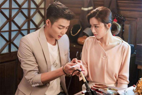 女朋友約會總是遲到怎么辦 女朋友約會遲到怎么懲罰她 女朋友約會總是遲到怎么辦 女朋友約會遲到怎么懲罰她