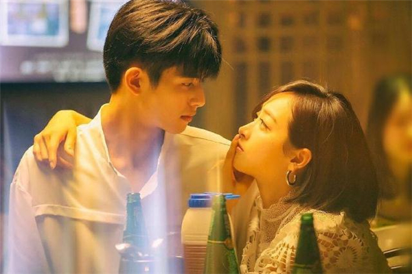 約會(huì)時(shí)女生不讓牽手說(shuō)明什么 約會(huì)怎么找機(jī)會(huì)和女孩牽手 約會(huì)時(shí)女生不讓牽手說(shuō)明什么 約會(huì)怎么找機(jī)會(huì)和女孩牽手