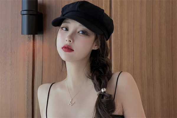 報(bào)童帽適合什么發(fā)型 報(bào)童帽配什么發(fā)型好看 報(bào)童帽適合什么發(fā)型 報(bào)童帽配什么發(fā)型好看