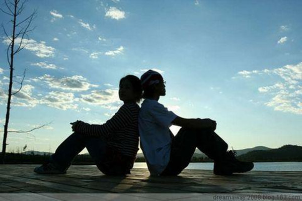 出軌后離婚要復(fù)合嗎 出軌后離婚有必要復(fù)合嗎 出軌后離婚要復(fù)合嗎 出軌后離婚有必要復(fù)合嗎