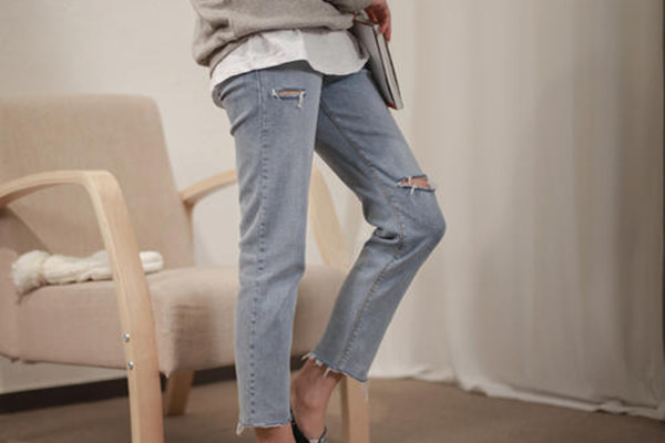 直筒牛仔褲是老爹褲嗎 直筒牛仔褲的優(yōu)點 直筒牛仔褲是老爹褲嗎 直筒牛仔褲的優(yōu)點