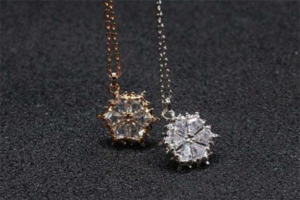 施華洛世奇雪花項鏈價格 施華洛世奇雪花項鏈真假 施華洛世奇雪花項鏈價格 施華洛世奇雪花項鏈真假