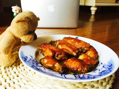 紅燒雞翅怎么做 紅燒雞翅要焯水嗎 紅燒雞翅怎么做 紅燒雞翅要焯水嗎