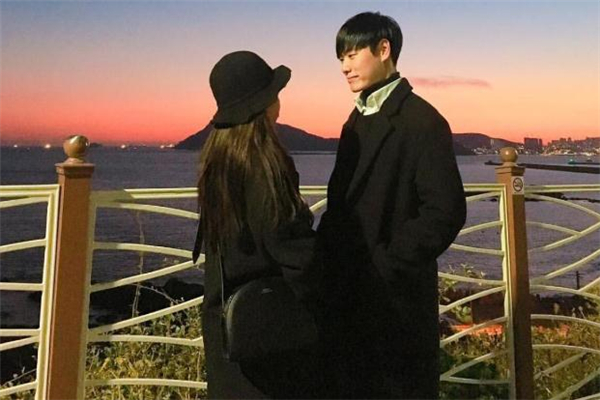 女朋友劈腿后想復(fù)合怎么辦 女朋友劈腿后復(fù)合還能幸福嗎 女朋友劈腿后想復(fù)合怎么辦 女朋友劈腿后復(fù)合還能幸福嗎