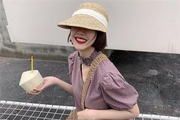 騎士帽適合什么發(fā)型 騎士帽配什么發(fā)型好看 騎士帽適合什么發(fā)型 騎士帽配什么發(fā)型好看