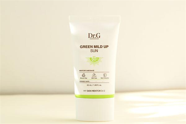 dr.g防曬霜需要卸妝嗎 dr.g防曬霜可以用洗面奶洗掉嗎 dr.g防曬霜需要卸妝嗎 dr.g防曬霜可以用洗面奶洗掉嗎