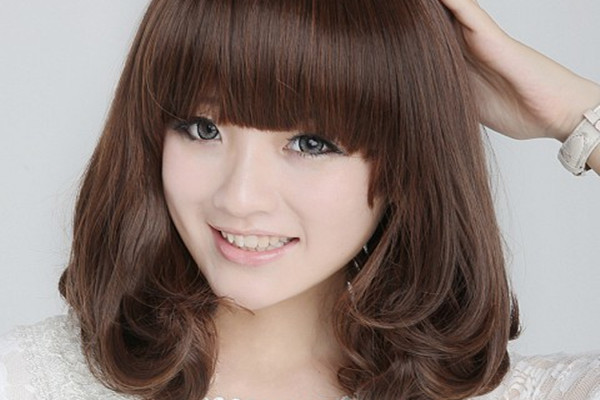 顴骨高適合梨花頭嗎 梨花頭是燙的還是卷的 顴骨高適合梨花頭嗎 梨花頭是燙的還是卷的