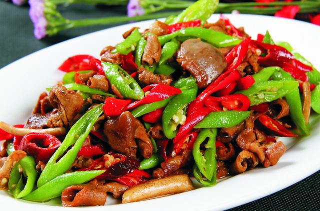 鴨胗怎么做不腥 香爆鴨胗花的做法 鴨胗怎么做不腥 香爆鴨胗花的做法