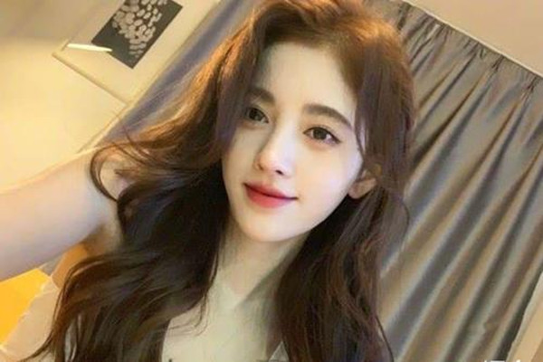 頭發(fā)多適合大波浪嗎 頭發(fā)多燙大波浪好看嗎 頭發(fā)多適合大波浪嗎 頭發(fā)多燙大波浪好看嗎