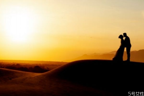 沒新鮮感分手怎么復(fù)合 分手半年后還可能復(fù)合嗎 沒新鮮感分手怎么復(fù)合 分手半年后還可能復(fù)合嗎