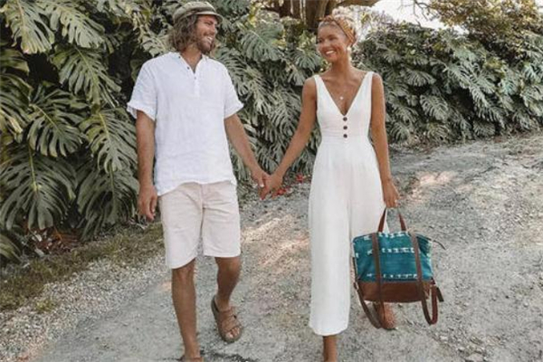 同學(xué)聚會(huì)碰到前男友怎么辦 有前任參加的聚會(huì)還去嗎 同學(xué)聚會(huì)碰到前男友怎么辦 有前任參加的聚會(huì)還去嗎