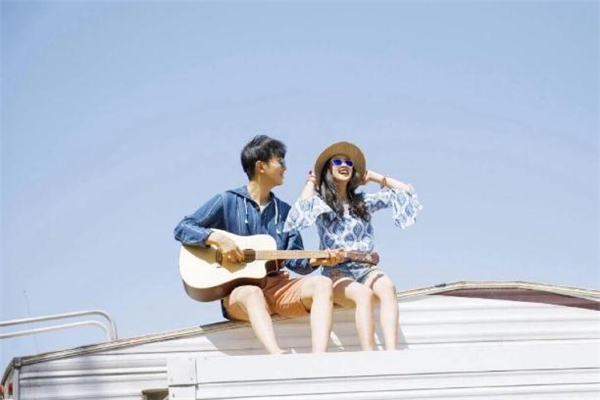 為什么一提結(jié)婚男的就逃避 一提結(jié)婚男友就逃避該分手嗎 為什么一提結(jié)婚男的就逃避 一提結(jié)婚男友就逃避該分手嗎