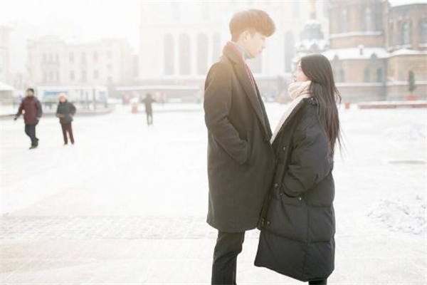 不愿出彩禮的男人能嫁嗎 結婚男友不愿給彩禮怎么辦 不愿出彩禮的男人能嫁嗎 結婚男友不愿給彩禮怎么辦