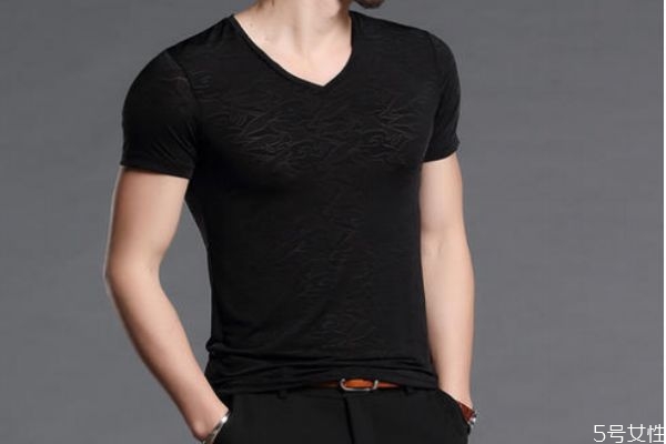 冰絲t恤衫是什么面料 冰絲t恤衫的面料是什么 冰絲t恤衫是什么面料 冰絲t恤衫的面料是什么