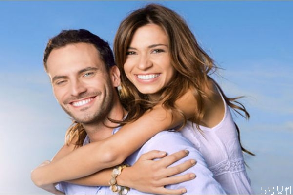 不要和什么樣的男生談戀愛 應(yīng)該和什么樣男生談戀愛 不要和什么樣的男生談戀愛 應(yīng)該和什么樣男生談戀愛