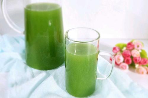 喝青瓜汁的作用 青瓜汁怎么做 喝青瓜汁的作用 青瓜汁怎么做