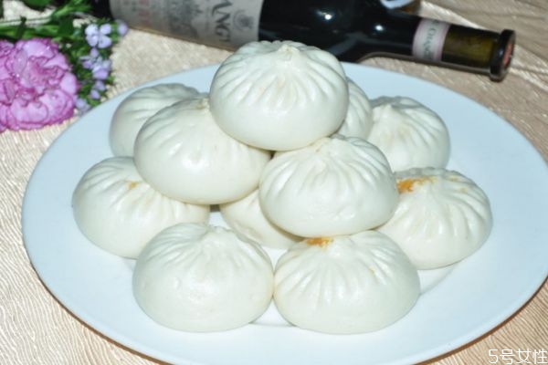 冷凍包子能放幾個(gè)月 冷凍包子的保質(zhì)期是多久 冷凍包子能放幾個(gè)月 冷凍包子的保質(zhì)期是多久