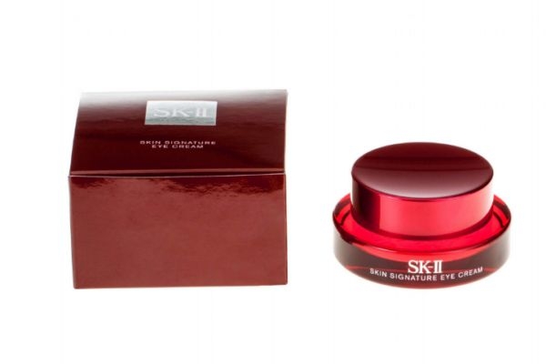 眼霜能去眼袋嗎 什么眼霜去眼袋好 眼霜能去眼袋嗎 什么眼霜去眼袋好