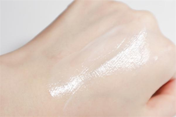 珀萊雅紅寶石精華成分 珀萊雅紅寶石精華孕婦能用嗎 珀萊雅紅寶石精華成分 珀萊雅紅寶石精華孕婦能用嗎