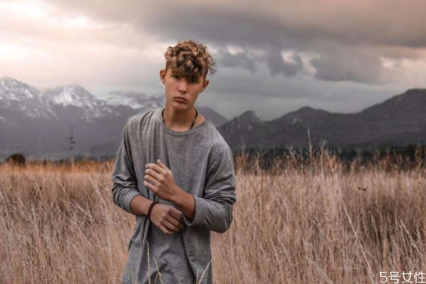 大齡剩男快速脫單的方法 大齡剩男怎么快速脫單