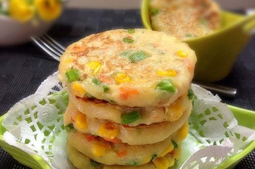 家常土豆餅怎么做 家常土豆餅的做法 家常土豆餅怎么做 家常土豆餅的做法