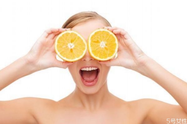 夏天皮膚保養(yǎng)小常識 夏季應(yīng)該怎么護(hù)膚 夏天皮膚保養(yǎng)小常識 夏季應(yīng)該怎么護(hù)膚