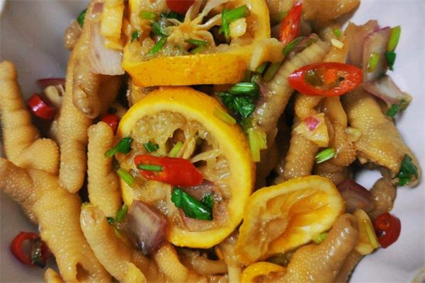 檸檬雞爪煮多久 檸檬雞爪要焯水嗎 檸檬雞爪煮多久 檸檬雞爪要焯水嗎