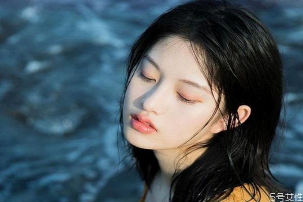 女朋友好看是什么體驗 女朋友長得漂亮是什么感覺