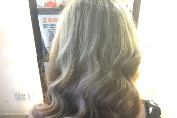 悶青灰是什么顏色 亞麻灰煙灰悶青區(qū)別 悶青灰是什么顏色 亞麻灰煙灰悶青區(qū)別