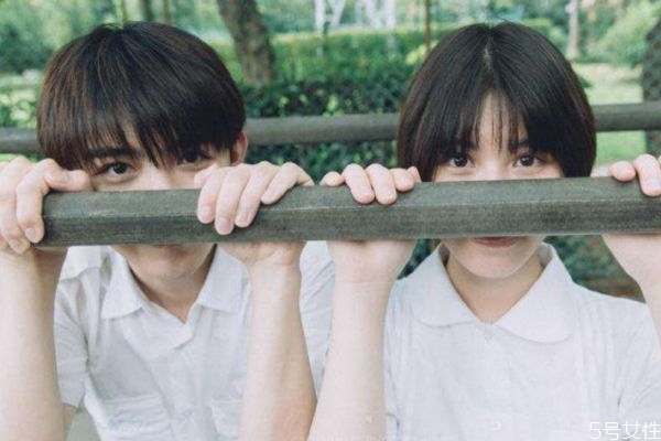 男朋友不會哄人怎么辦 男朋友不會哄人可以怎么做 男朋友不會哄人怎么辦 男朋友不會哄人可以怎么做