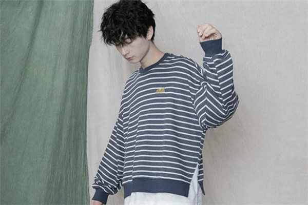 文藝范男生如何穿搭 文藝范男生穿搭圖片 文藝范男生如何穿搭 文藝范男生穿搭圖片