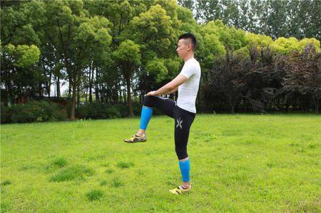 深蹲前怎么熱身 深蹲前的熱身方法 深蹲前怎么熱身 深蹲前的熱身方法