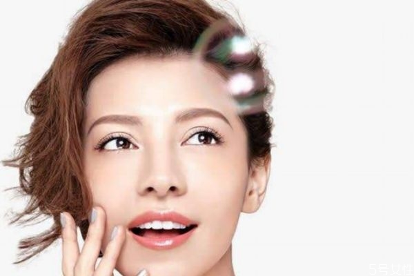 臉上兩頰長(zhǎng)痘痘是什么原因 臉兩側(cè)長(zhǎng)痘痘的原因