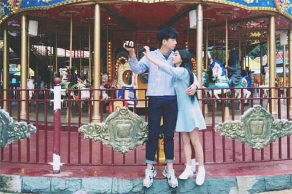 異地戀男友劈腿的表現(xiàn) 異地戀男友劈腿了怎么辦 異地戀男友劈腿的表現(xiàn) 異地戀男友劈腿了怎么辦