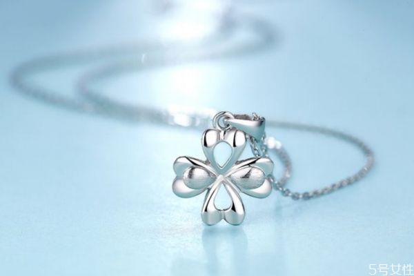 鉑金項鏈斷了怎么修復(fù) 斷鉑金項鏈的修復(fù)方法 鉑金項鏈斷了怎么修復(fù) 斷鉑金項鏈的修復(fù)方法