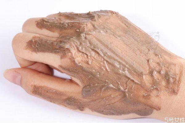 日本黏土面膜的功效 日本黏土面膜的作用 日本黏土面膜的功效 日本黏土面膜的作用