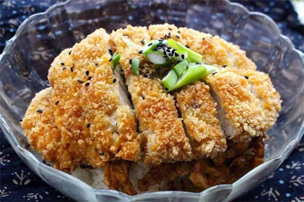 孕婦可以吃炸雞排嗎 哺乳期可以吃炸雞排嗎 孕婦可以吃炸雞排嗎 哺乳期可以吃炸雞排嗎