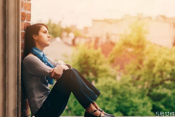 為什么有婚前恐懼癥 婚前恐懼癥產(chǎn)生的原因 為什么有婚前恐懼癥 婚前恐懼癥產(chǎn)生的原因